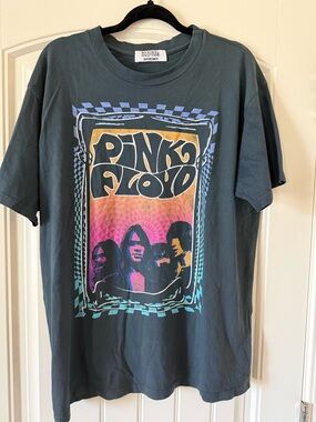 Pink Floyd Graphic Tee - Multicolor Print on Dark Gray